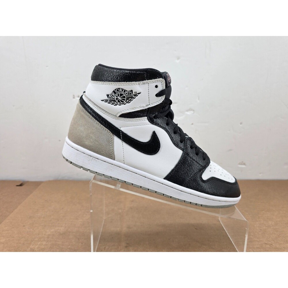 Air Jordan 1 High OG White Bleached Coral Black Men’s Size 9.5 555088-108
